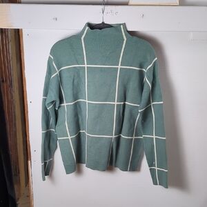 Cynthia Rowley Green and White Turtleneck Sweater